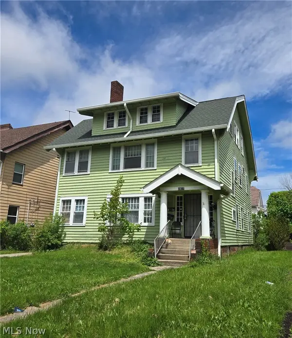 2827 Avondale Avenue, Cleveland Heights, OH 44118
