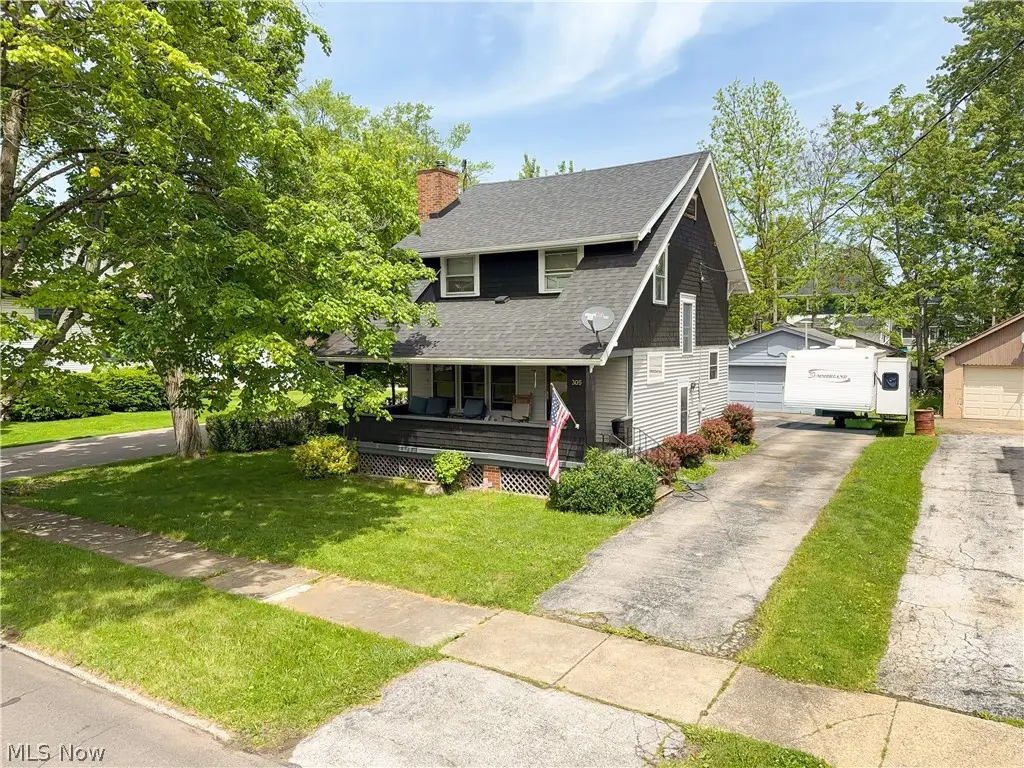 305 Oak Knoll Avenue, Newton Falls, OH 44444 - #1