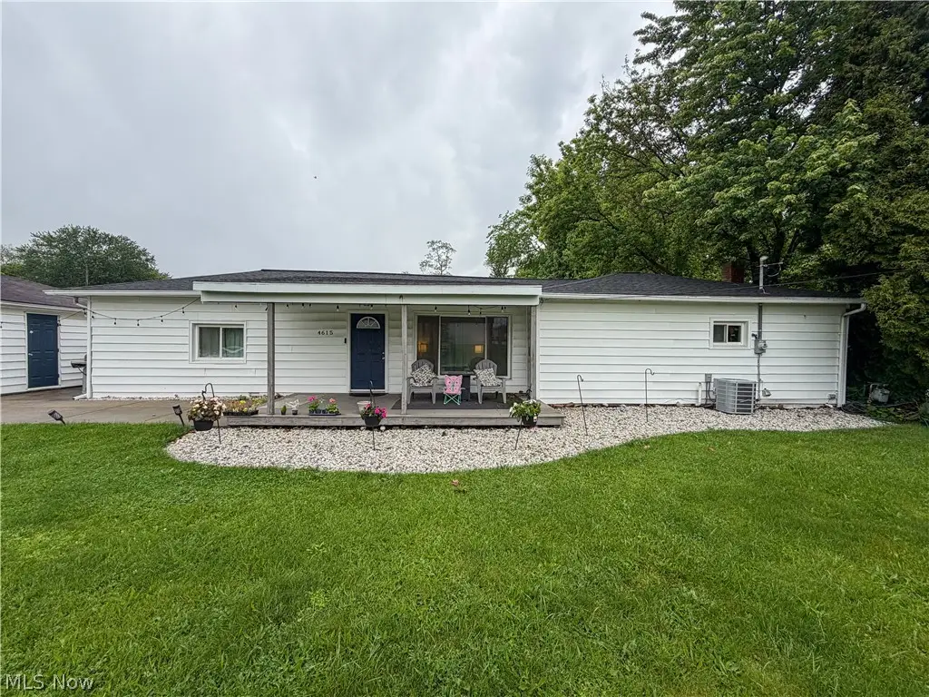 4615 Harrison Nw Avenue, Canton, OH 44709 - #1