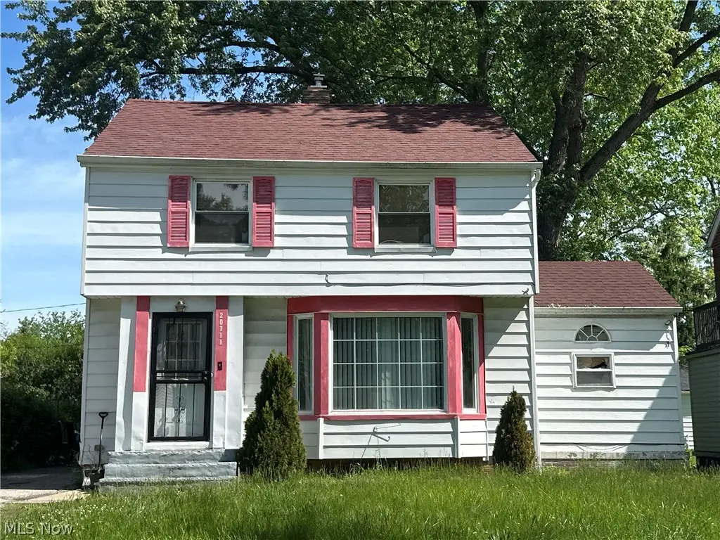 20711 E Ridgewood Avenue, Warrensville Heights, OH 44122 - #1