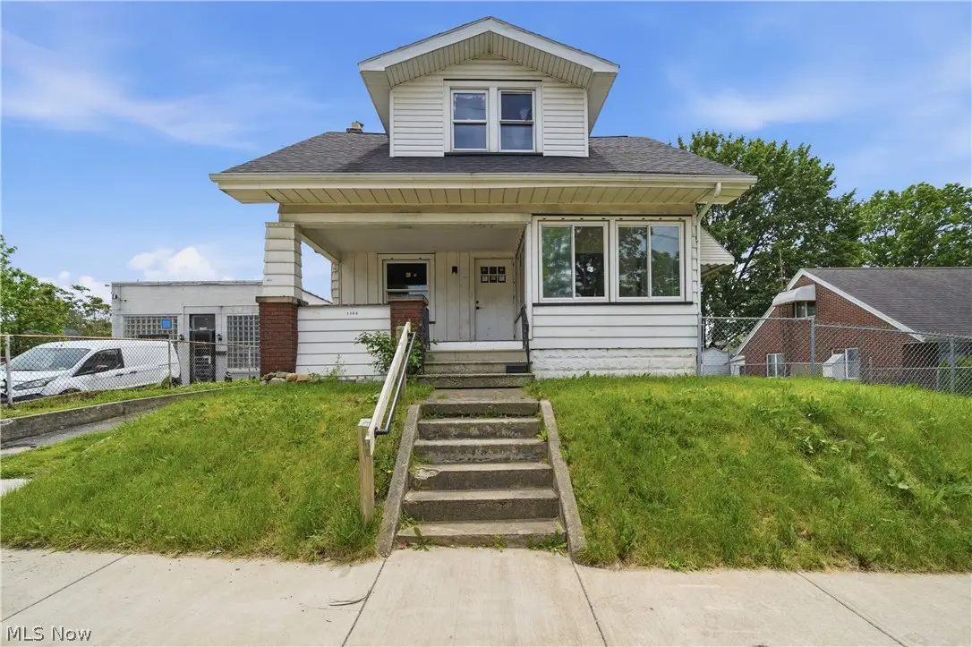 1304 W Waterloo Road, Akron, OH 44314 - #1