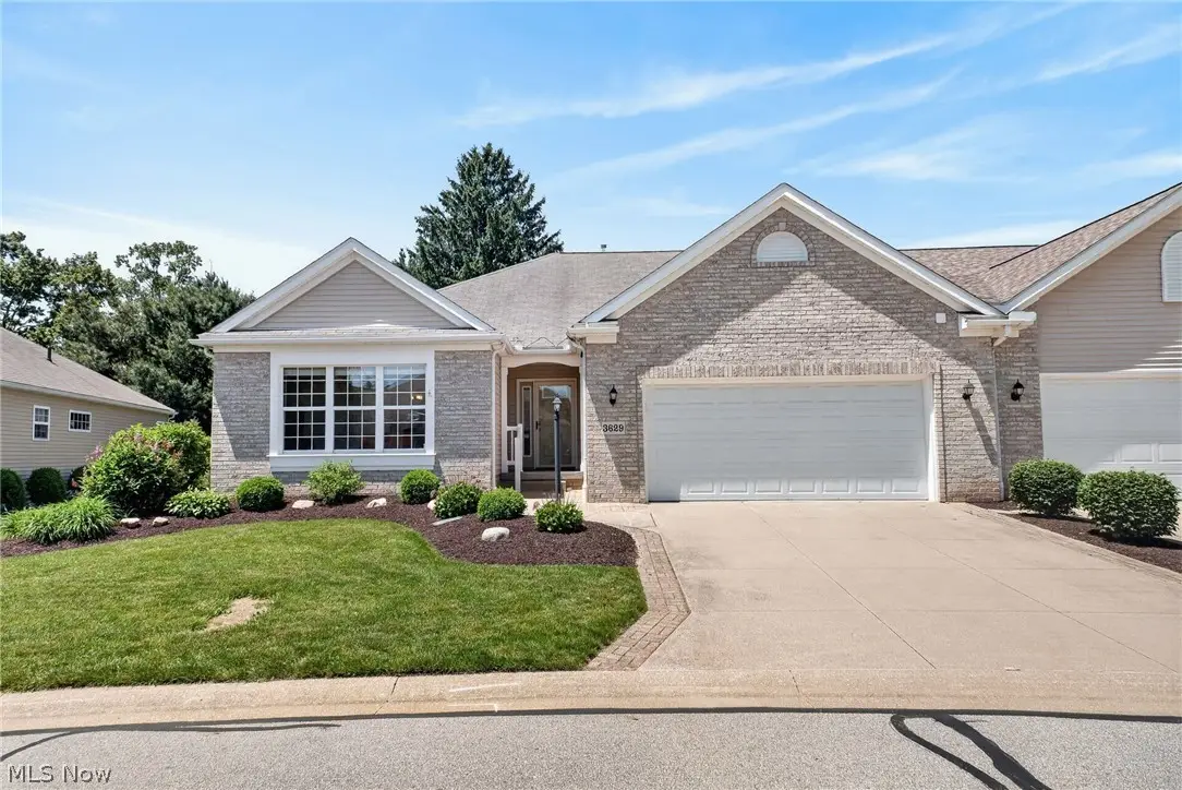 3629 Elmhurst Circle, Uniontown, OH 44685 - #1