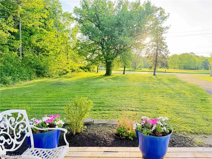 10187 Sperry Road, Kirtland, OH 44094 - #2