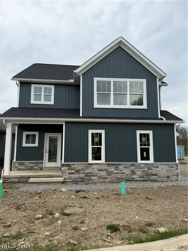 7911 Brushwood Lane, Concord Twp, OH 44077
