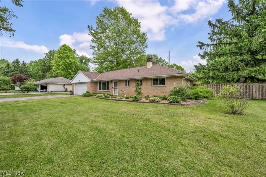 7663 Kitner Boulevard, Northfield Center, OH 44067 - #2