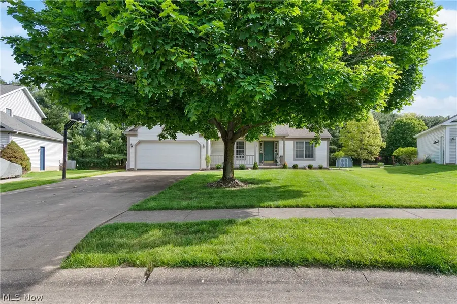 7567 Oakdale Nw Street, Massillon, OH 44646 - #3