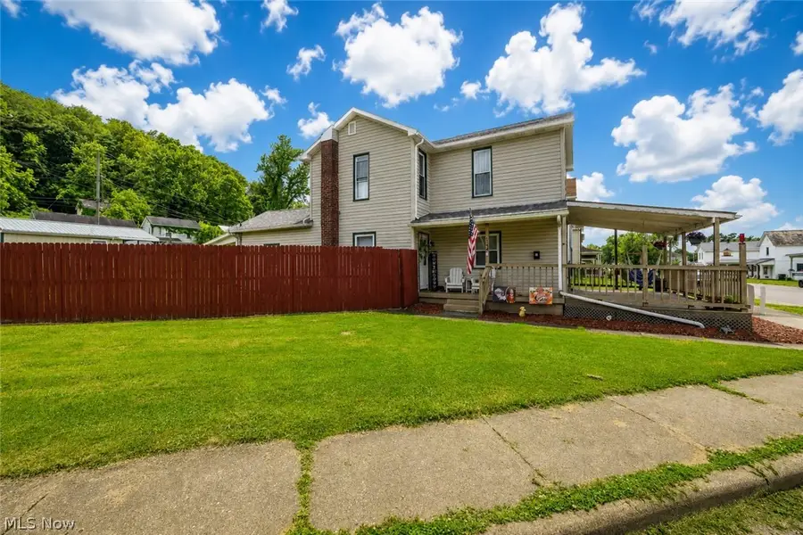 544 E High Street, Uhrichsville, OH 44683 - #3