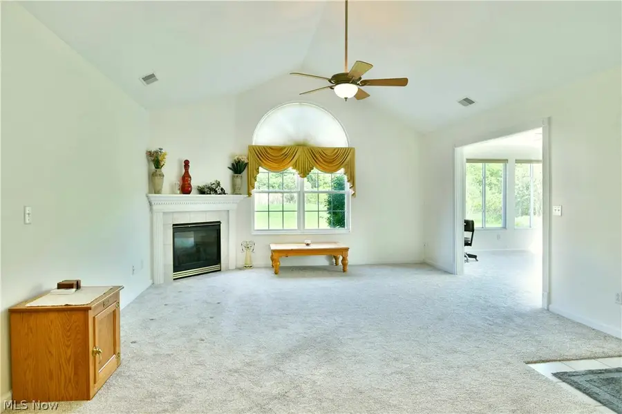 1103 Willow Brook Ne Drive, Warren, OH 44483 - #3