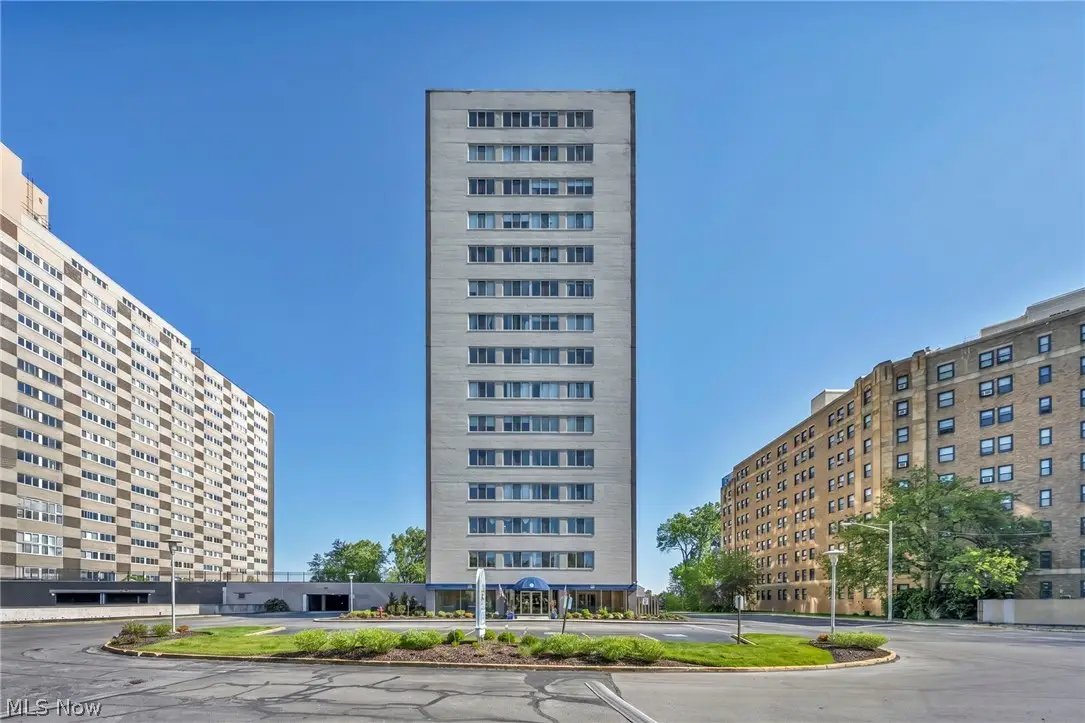 12520 Edgewater Drive #1106, Lakewood, OH 44107 - #1