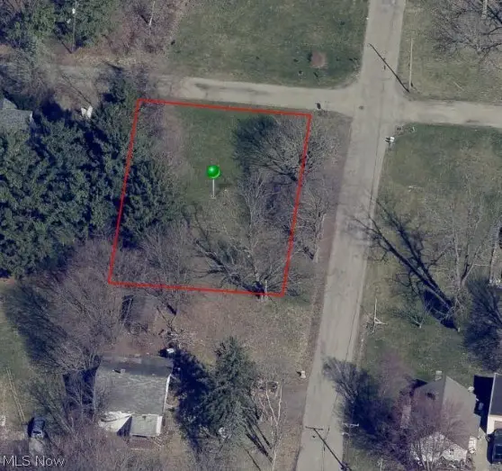 4th Se Street, Canton, OH 44707 - #3