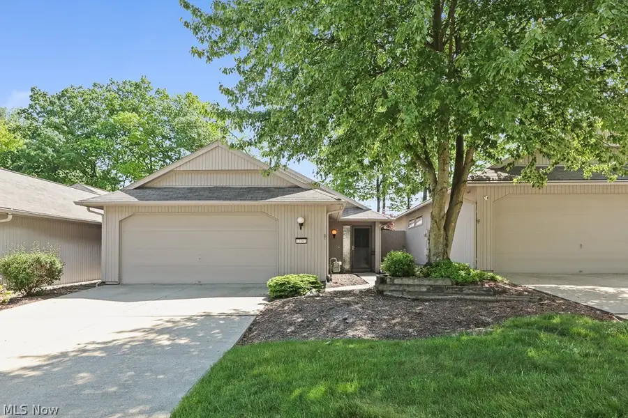 13063 Olympus Way, Strongsville, OH 44149 - #2