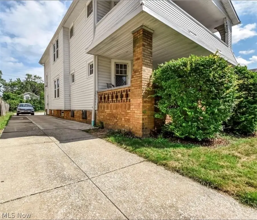 1051 E 171st Street, Cleveland, OH 44119 - #3