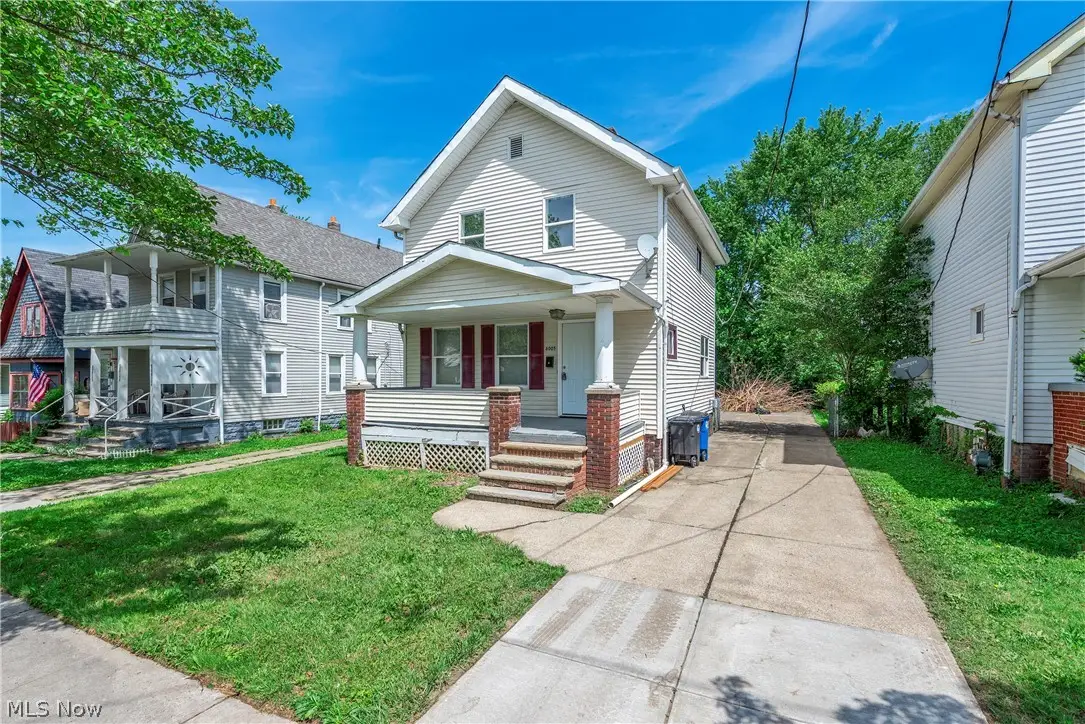 8005 Vineyard Avenue, Cleveland, OH 44105 - #1