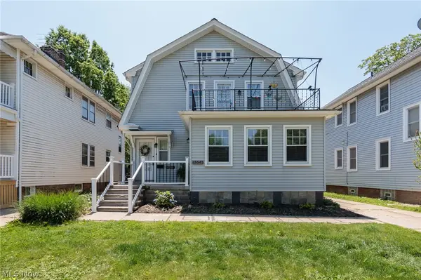 15539 Delaware Avenue, Lakewood, OH 44107