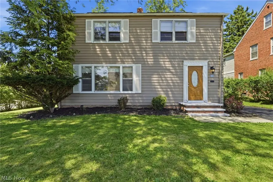 3471 Shannon Road, Cleveland Heights, OH 44118 - #2