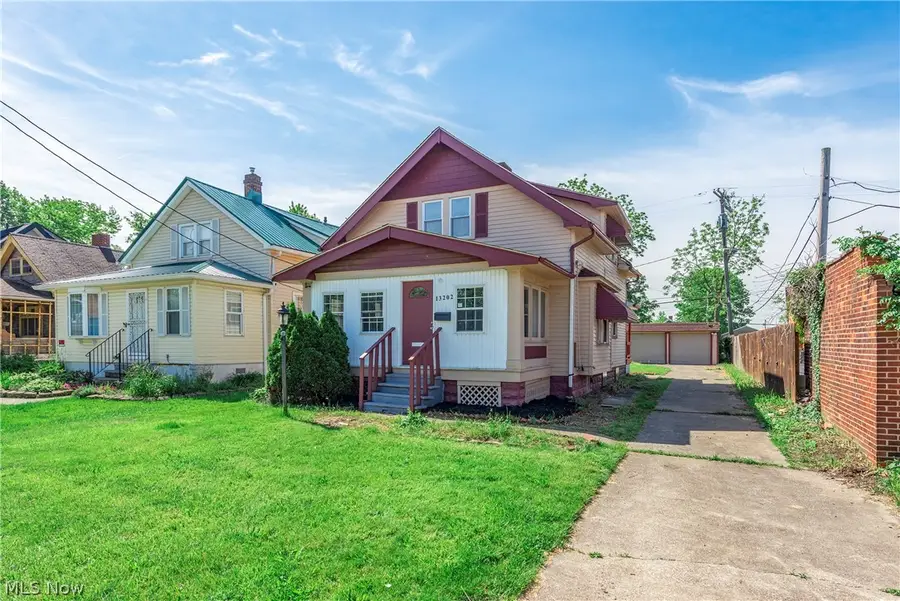 13202 Melzer Avenue, Cleveland, OH 44120 - #3