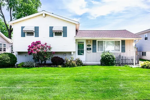 6379 Edgehurst Drive, Brook Park, OH 44142
