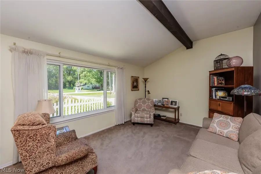 1421 Driftwood Lane, Macedonia, OH 44056 - #3