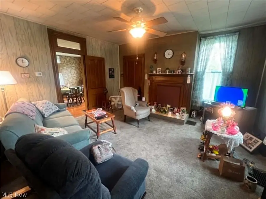 431 W Walnut Street, Barnesville, OH 43713 - #2