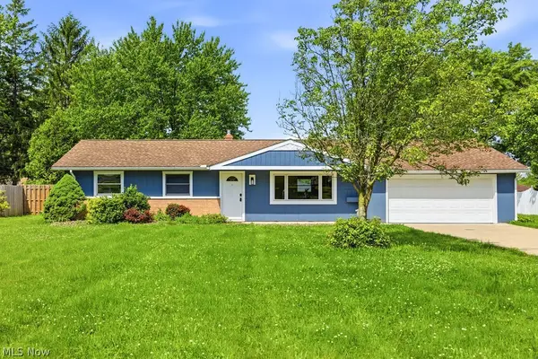 8768 Parkdale Drive, North Royalton, OH 44133