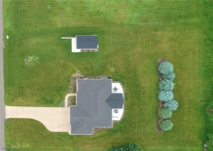 5020 Sunset Boulevard Nw Road, Strasburg, OH 44680 - #2