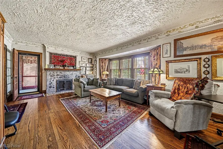 19621 Sussex Road, Shaker Heights, OH 44122 - #3