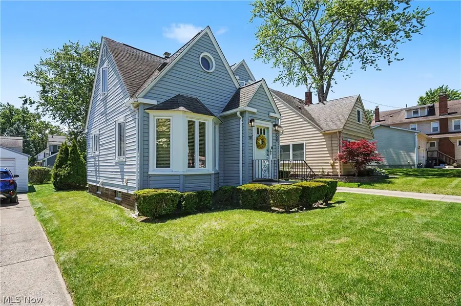 350 Wayne Avenue, Akron, OH 44301 - #2