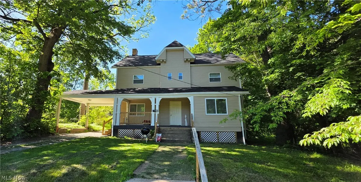 34 Illinois Avenue, Youngstown, OH 44505 - #1