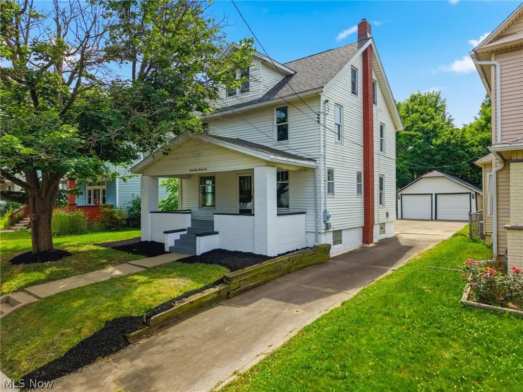 2321 S Arch S Avenue, Alliance, OH 44601 - #1