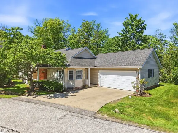 1715 Windrow Lane, Broadview Heights, OH 44147