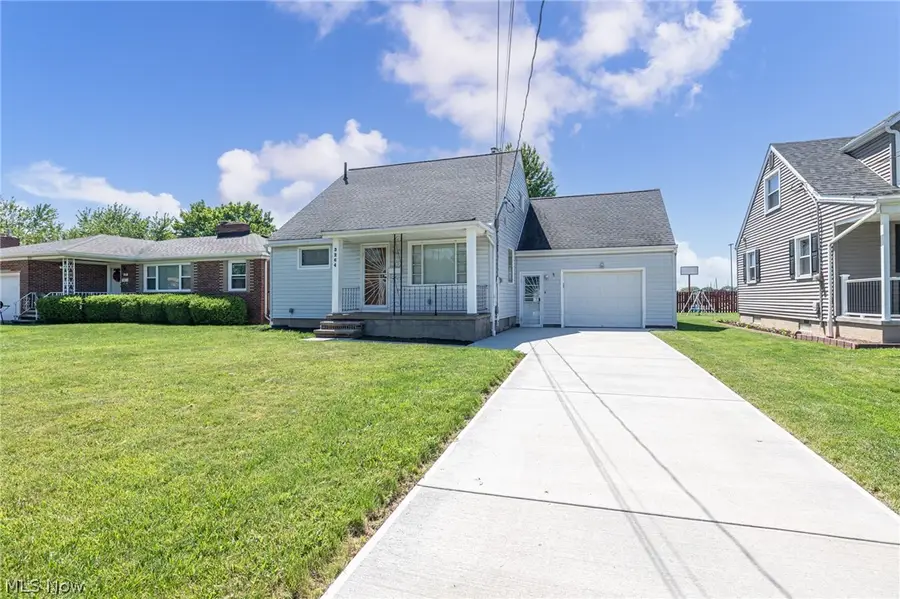 3264 Estelle Avenue, Lorain, OH 44052 - #2