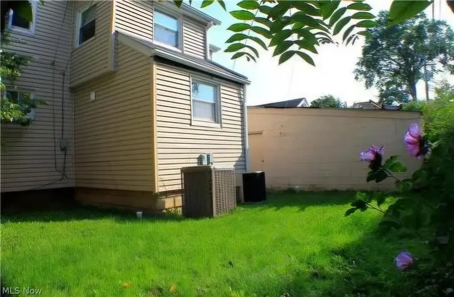 2433 Tuxedo Avenue, Parma, OH 44134 - #3