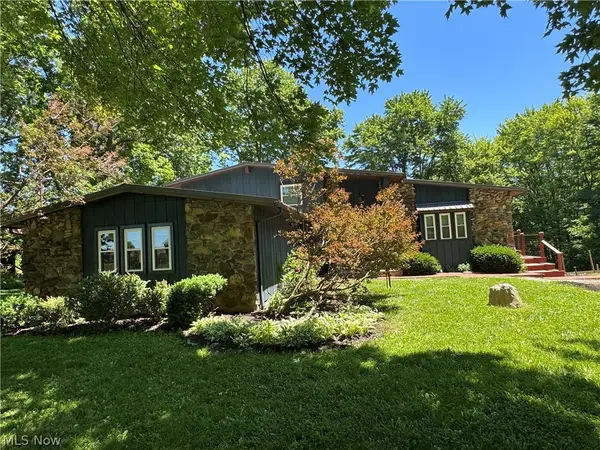 5310 Rootstown Road, Ravenna, OH 44266
