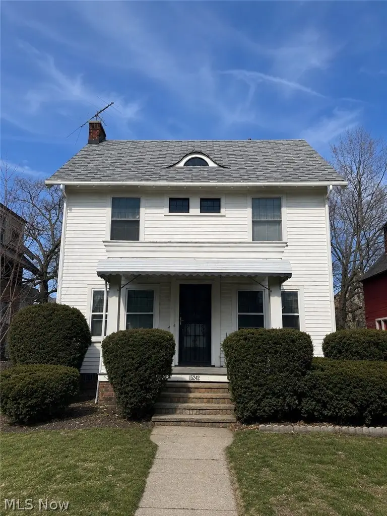 15242 Lake Shore Boulevard, Cleveland, OH 44110 - #1