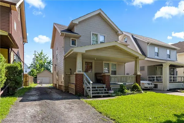 11305 Linnet Avenue, Cleveland, OH 44111
