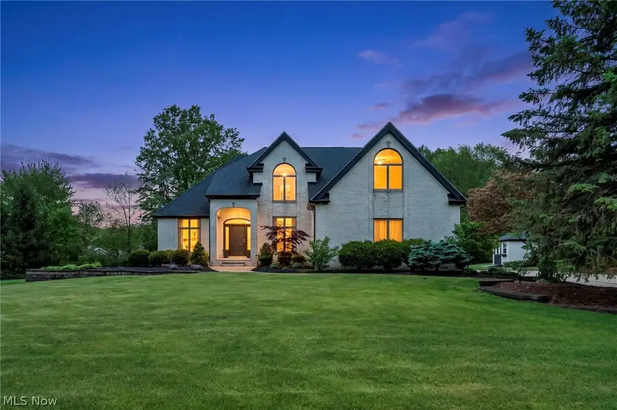 9871 Highland Drive, Brecksville, OH 44141 - #2