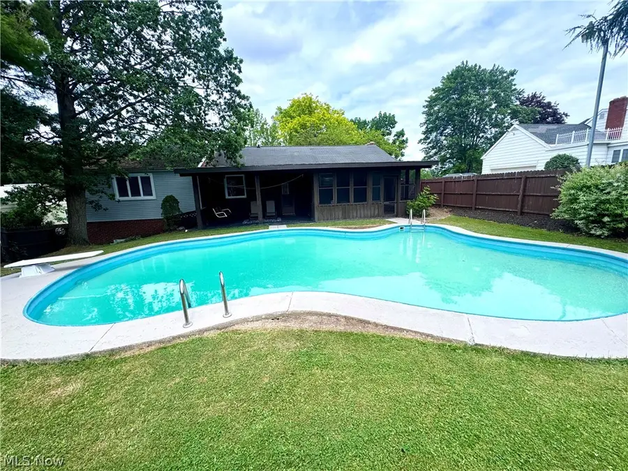 8016 Harris Drive, Garrettsville, OH 44231 - #2