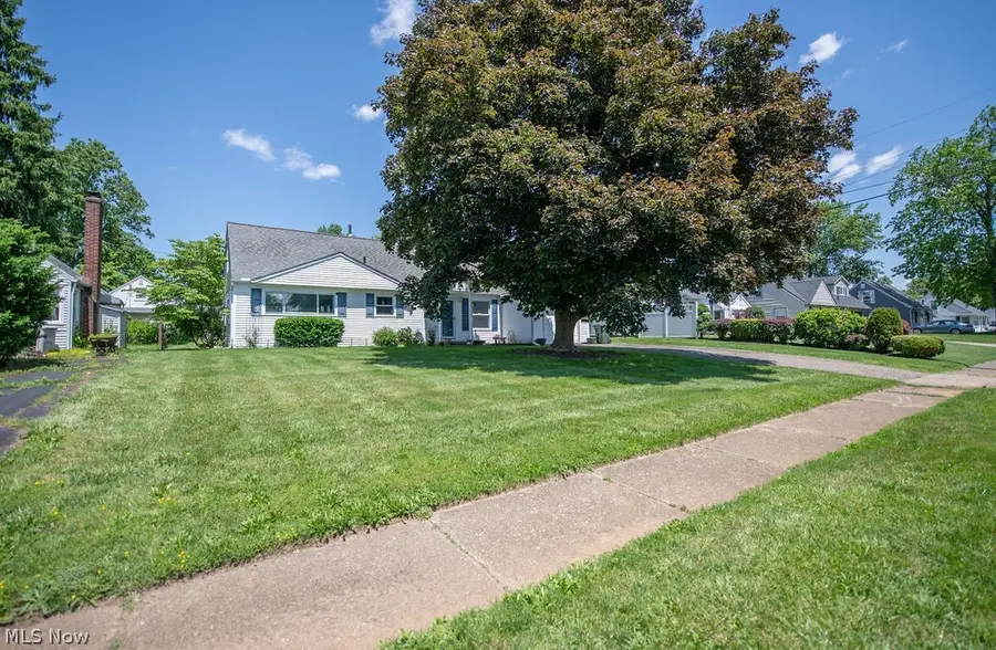 4221 2nd Nw Street, Canton, OH 44708 - #2