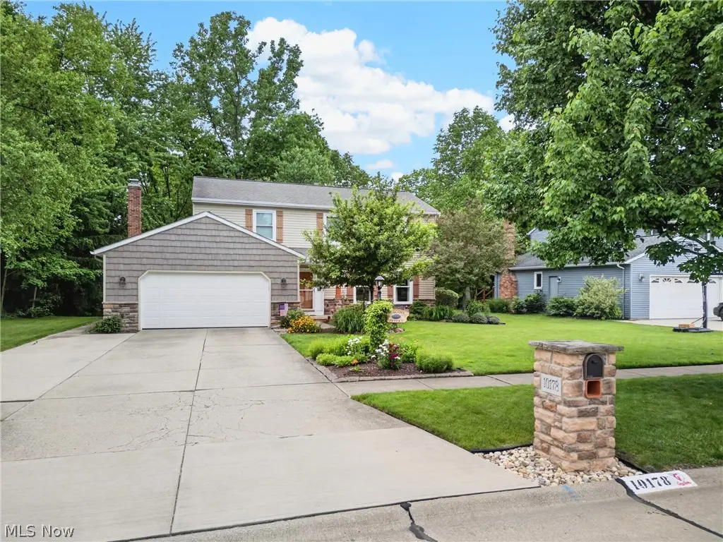 10178 Huntington Park Drive, Strongsville, OH 44136 - #1