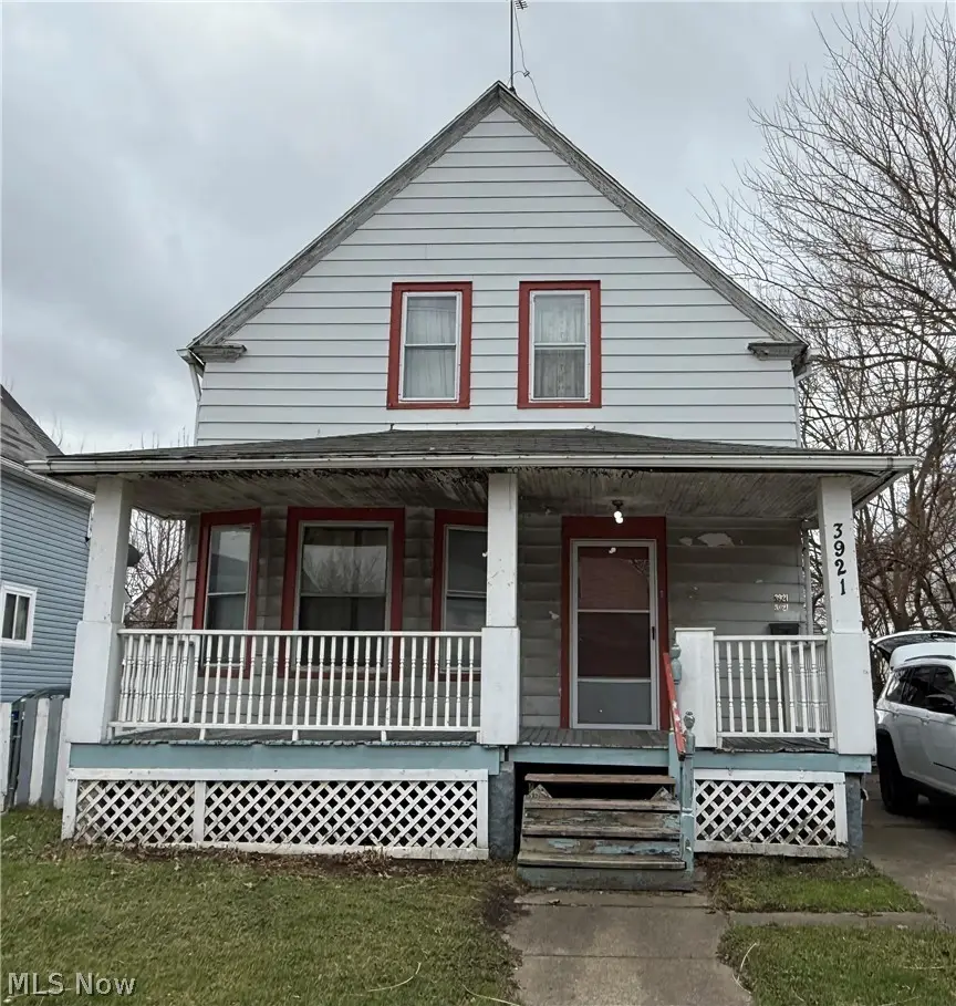 3921 Poe Avenue, Cleveland, OH 44109 - #1