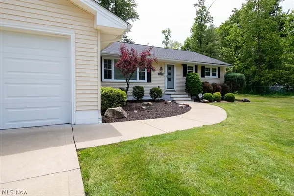 7308 Raccoon Hill Drive, Kirtland, OH 44094