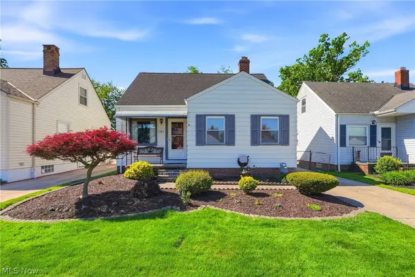 1303 Clearview Avenue, Parma, OH 44134