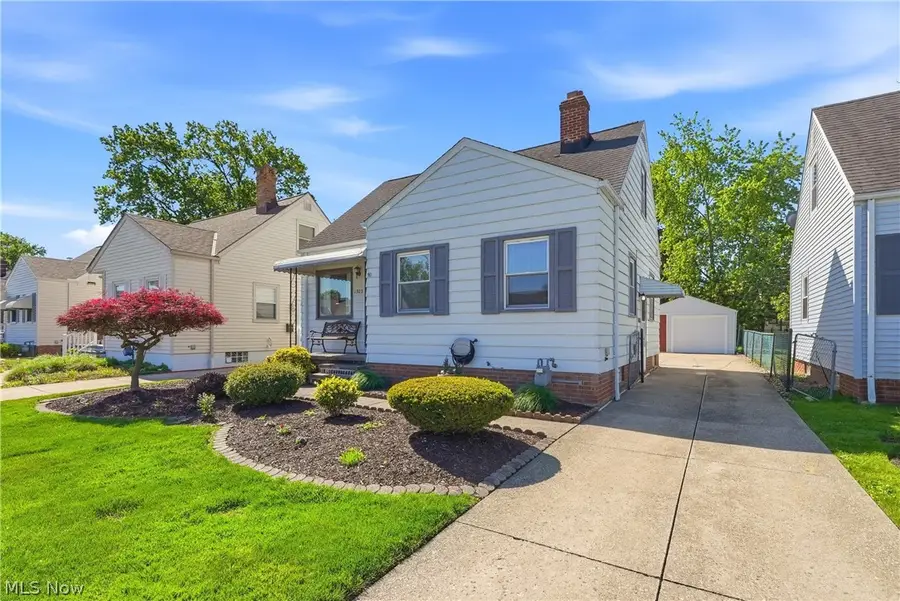 1303 Clearview Avenue, Parma, OH 44134 - #2