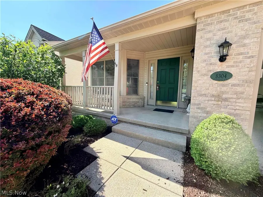 8304 Washington Avenue, North Royalton, OH 44133 - #2