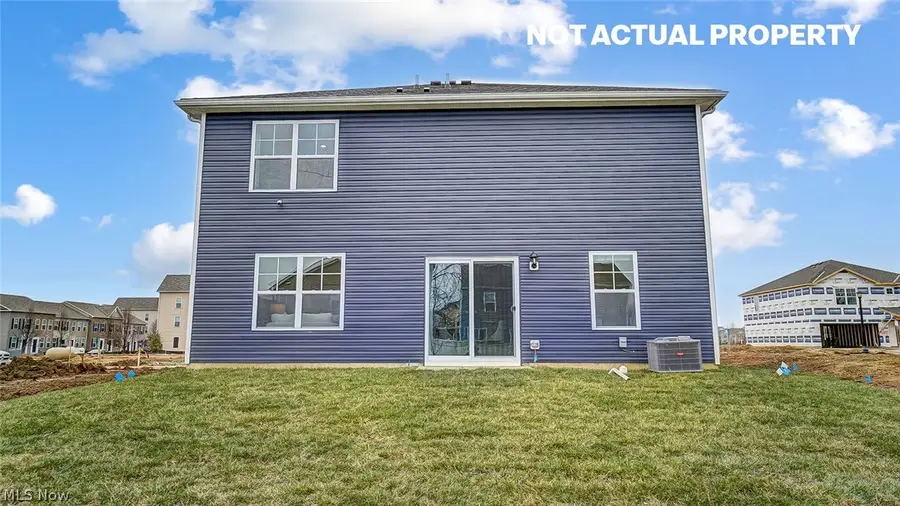 3846 Leasure Farms Drive, Zanesville, OH 43701 - #2
