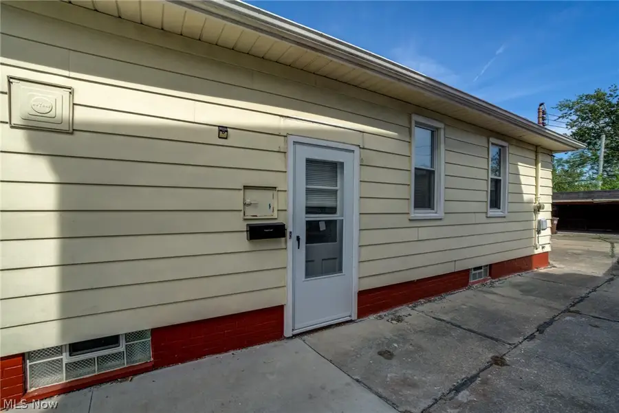 4407 Woodway Avenue, Parma, OH 44134 - #3