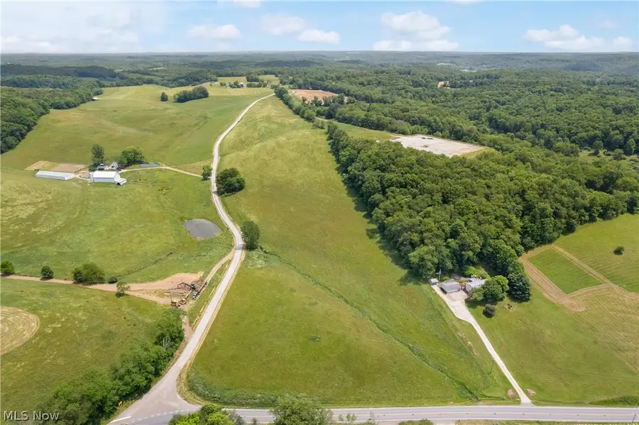 Fargo Sw Road, Dellroy, OH 44620 - #3