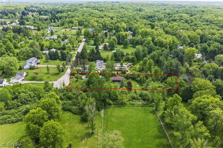 13014 Manor Drive, Chardon, OH 44024 - #2