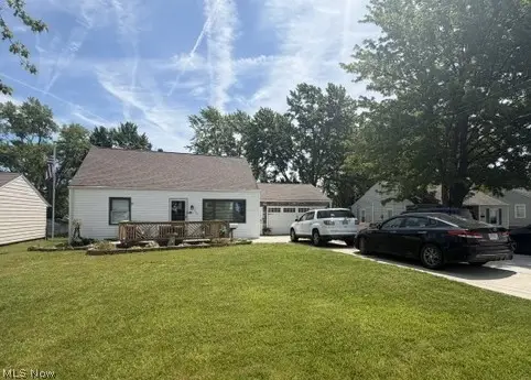139 Dehoff Drive, Austintown, OH 44515