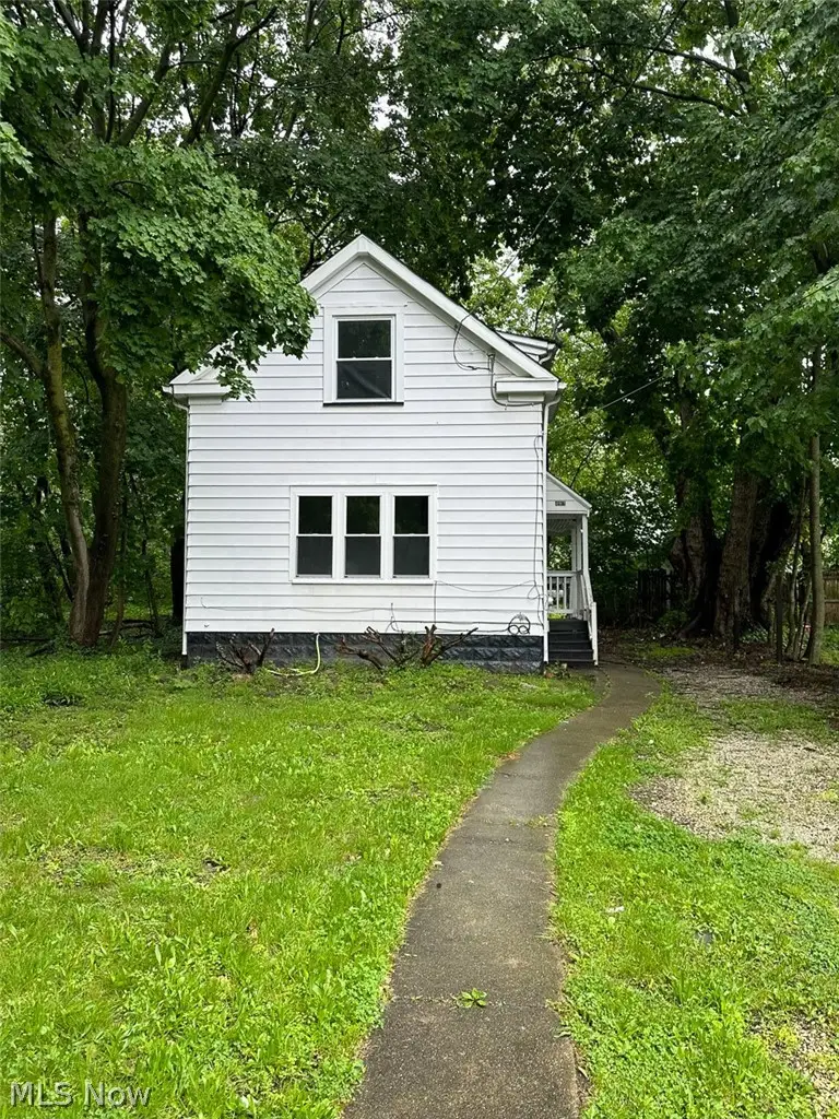 493 Bacon Avenue, Akron, OH 44320 - #1